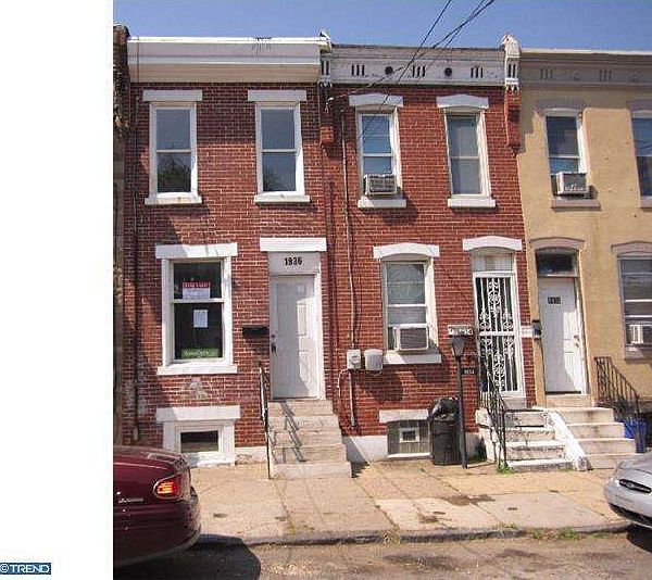 1st image of 1936 E Willard St