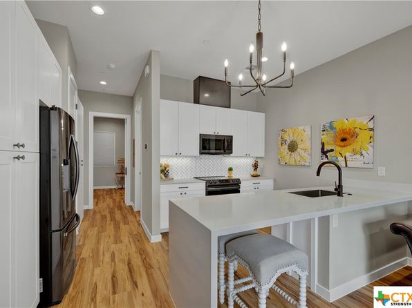 1208 N Academy Ave UNIT 3101, New Braunfels, TX 78130