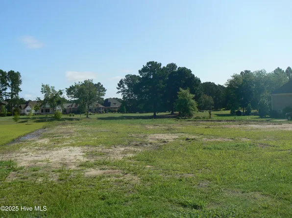 396 Crow Creek Drive NW, Calabash, NC 28467