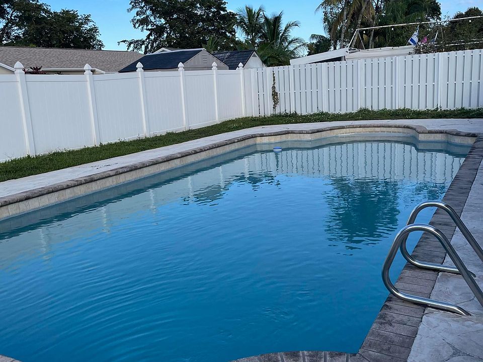 1st image of 11075 NW 26th Place