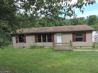 2655 Mud Run Rd SE, New Philadelphia, OH 44663