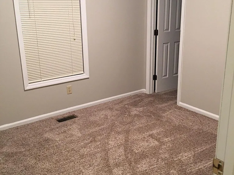 1520 S Highland Ave — Photo 14