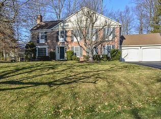 10121 Donegal Ct, Potomac, MD 20854