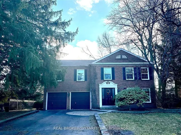 2524 King Richards Pl, Mississauga, ON L5K 2H2