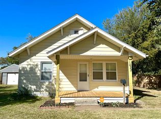 1622 W Maple Ave, Enid, OK 73703