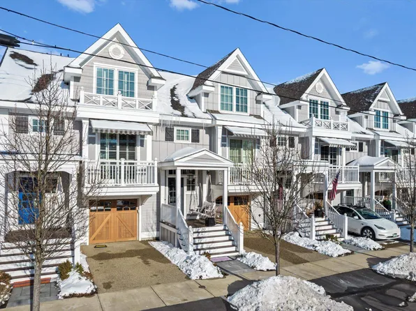 18 Franklin Street, Exeter, NH 03833