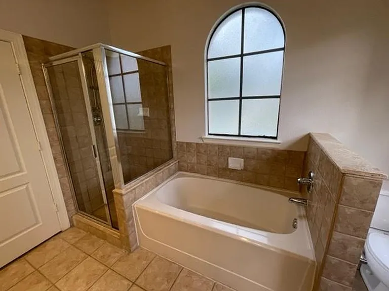 506 Mirasol Cir #101 — Photo 13