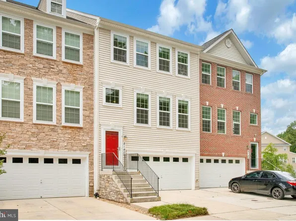 8140 Villaggio Dr, Millersville, MD 21108