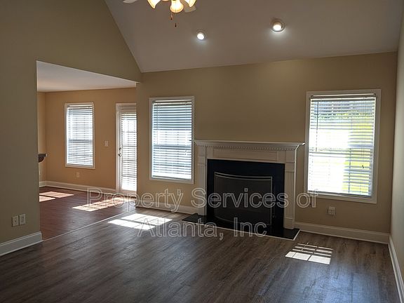 3rd image of 259 Long Dr