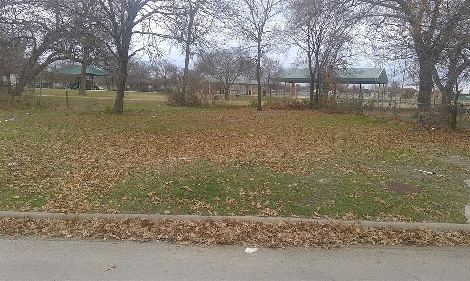 2nd image of 301 Perry Ave Lot 71