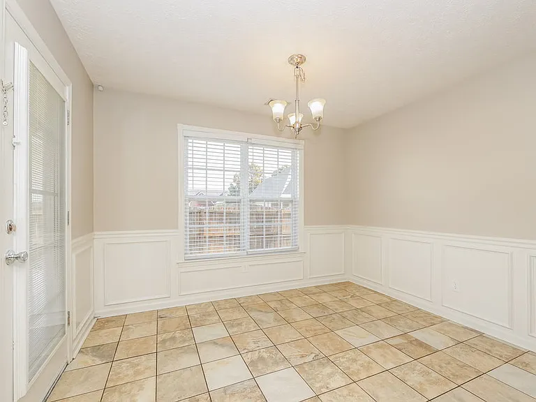 3360 Cornerstone Dr — Photo 6