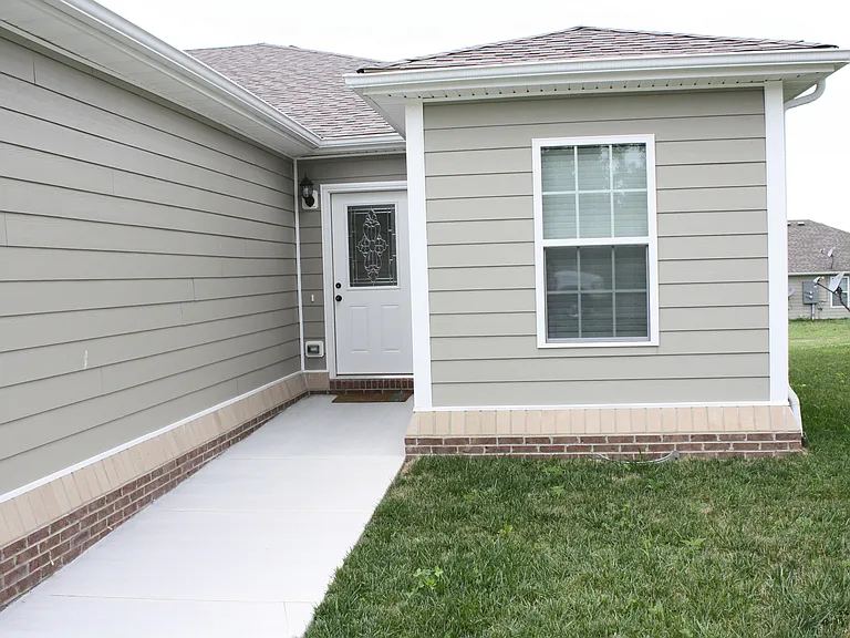 9018 Landon Ln — Photo 17
