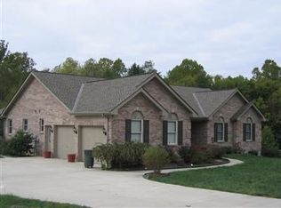 5185 Middle Creek Rd, Burlington, KY 41005