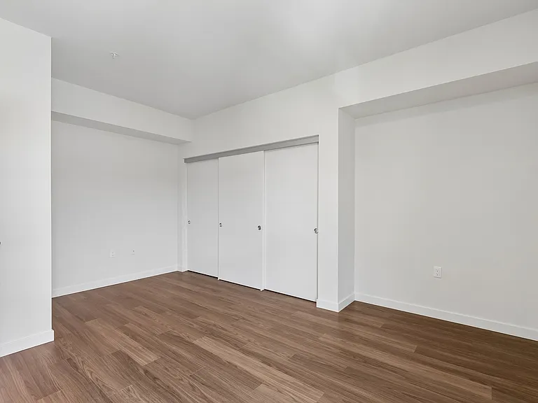 Maru Apartments — Photo 18