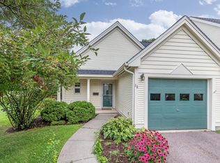 38 Eastman Farm Rd, Burlington, VT 05408