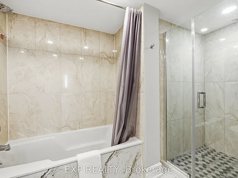 22 Hanover Rd #1710 — Photo 38