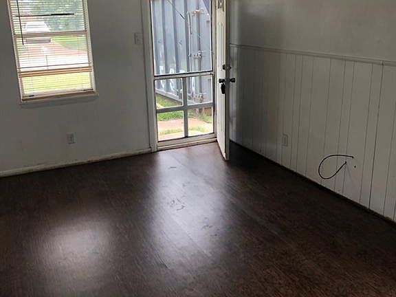 4th image of 5266 Pueblo Dr