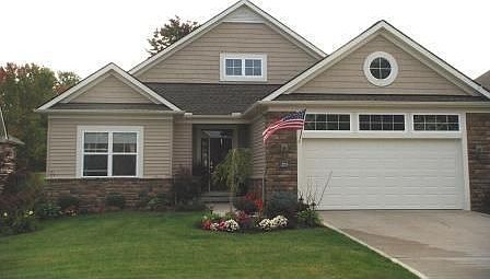 1st image of 253 Prestwick Dr