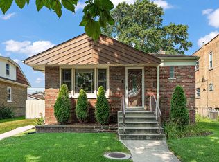 12838 Honore St, Blue Island, IL 60406