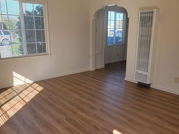 5th image of 1228 Whitton Ave
