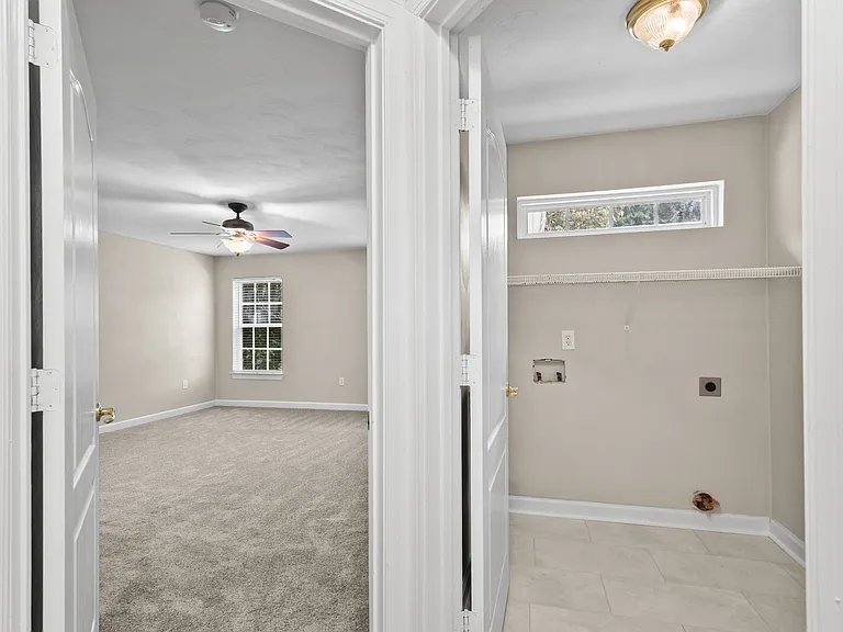 712 Tallahassee Dr — Photo 35