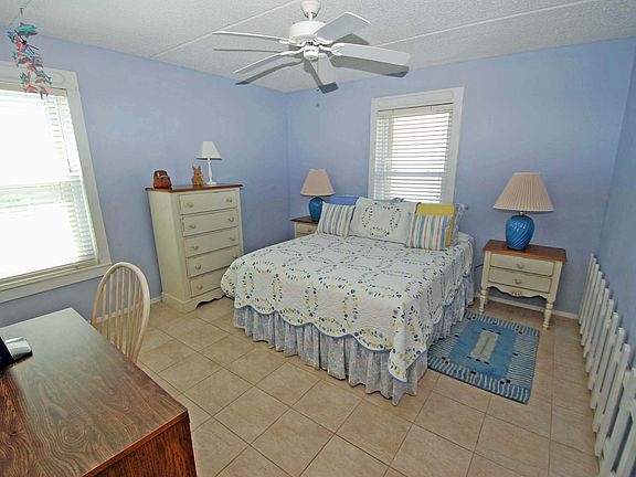 4th image of 3400 Gulf Blvd Beach House Ii #401