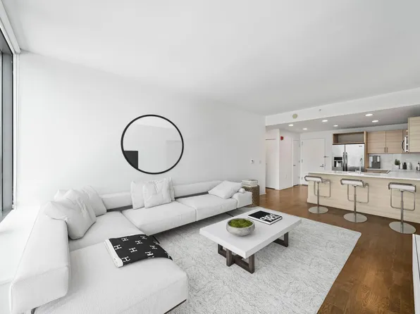 2030 Hudson Street image 188 of 284