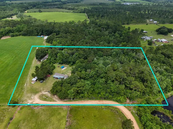 281 S Suttles Dr, Defuniak Springs, FL 32433