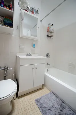 Rented by Compass | media 13