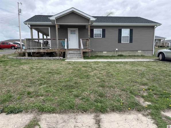 319 S 10th St, Mayfield, KY 42066