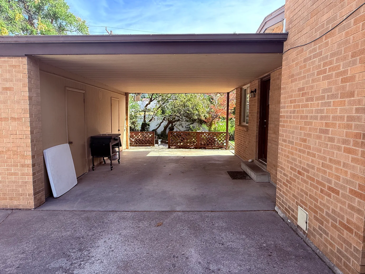2 bed, 1200 sqft, $1,450 — Photo 4