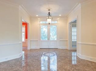 2 Cannon Ln, Savannah, GA 31411