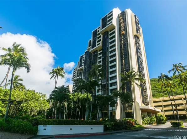531 Hahaione St #2/11B, Honolulu, HI 96825