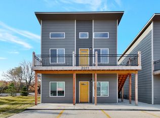240 E Ford St #250, Valley Center, KS 67147
