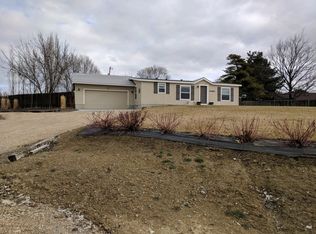 26880 Edgewood Dr, Caldwell, ID 83607