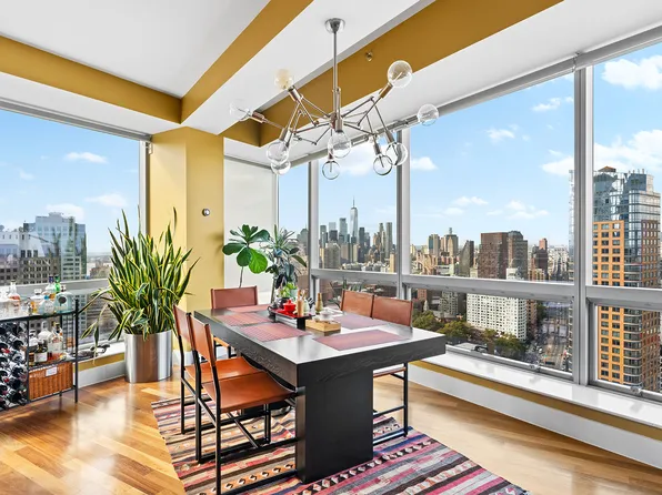 150 Myrtle Avenue image 2 of 19