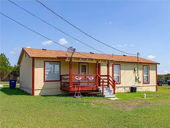 3rd image of 3090 Carroll Dr