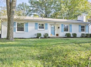 3488 Greentree Rd, Lexington, KY 40517