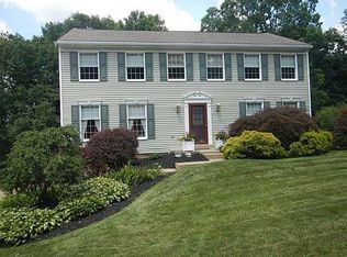 1312 Manor Dr, Pittsburgh, PA