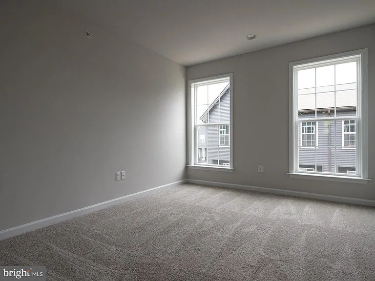 1367 Station House Ln — Photo 20