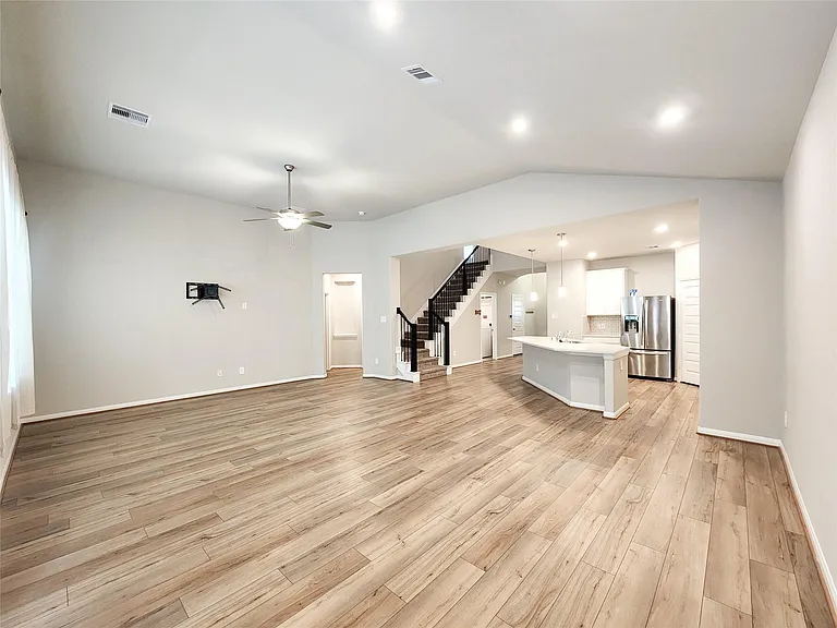 10714 Cliffs View Dr — Photo 12