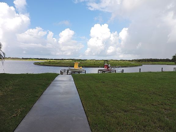 4th image of 139 Reserve Ln