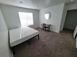 1061 E Dory Boat Rd, Saratoga Springs, UT 84045