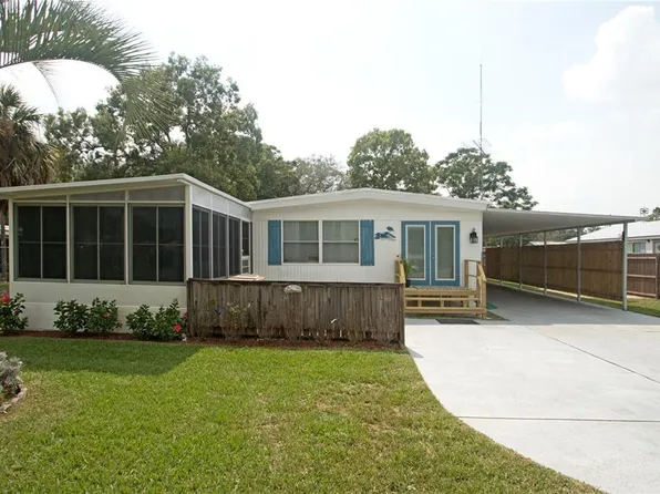 34533 Laralack Ave, Leesburg, FL 34788