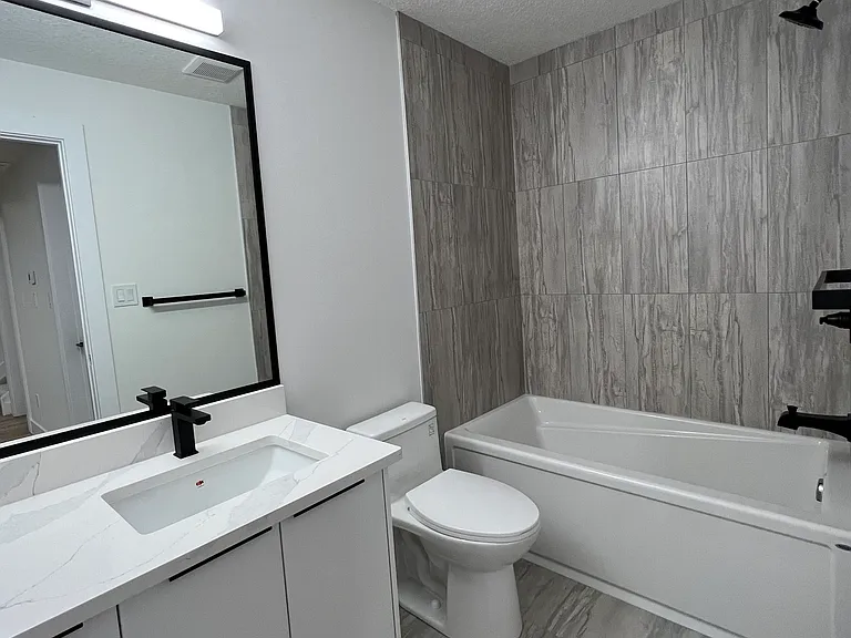 5382 Kimball Pl SW #BASEMENT — Photo 5