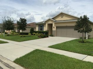 1773 College Park Dr, Tavares, FL 32778