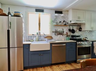 7983 Route 7, Pownal, VT 05261