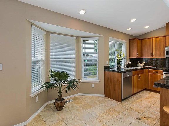 2nd image of 5016 23rd Ave NW