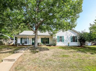 2103 Cherry Creek Cir, Bryant, AR 72022