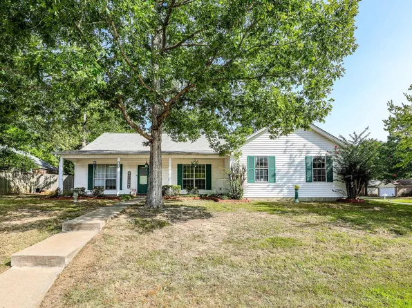 2103 Cherry Creek Cir, Bryant, AR 72022